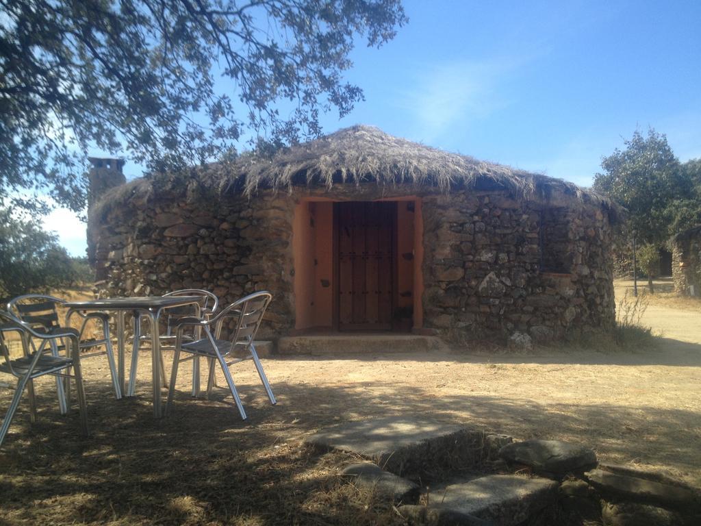 ホテルComplejo Rural El Prado Logrosán 部屋 写真