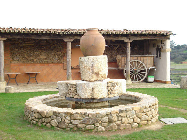 ホテルComplejo Rural El Prado Logrosán エクステリア 写真